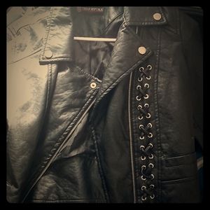 Leather jacker